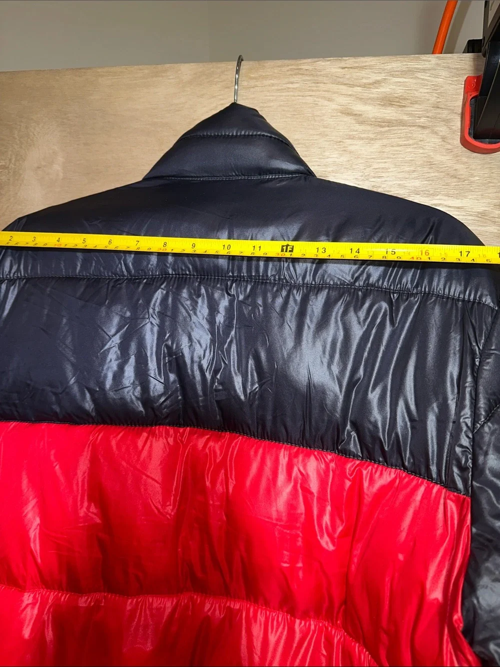 Columbia Men's Black & Red Insulated Puffer Jacket with Omni Heat Small